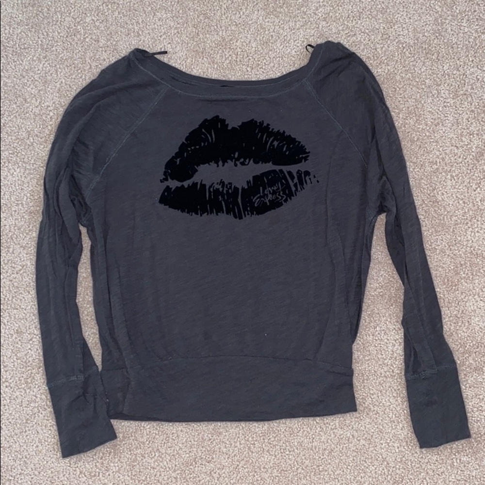 NWOT Express Lips Long Sleeve T-Shirt